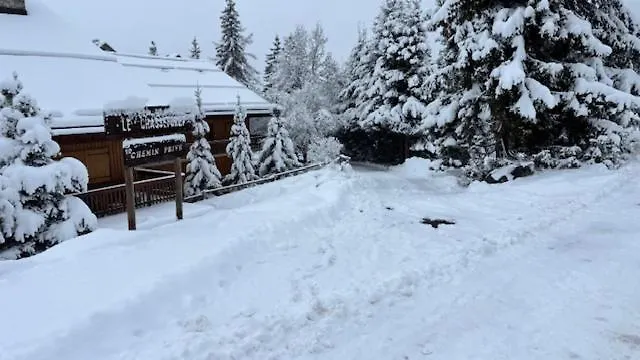 Apartamento Meribel, Appartement En Duplex Ski Aux Pieds Refait A Neuf Les Allues Francia